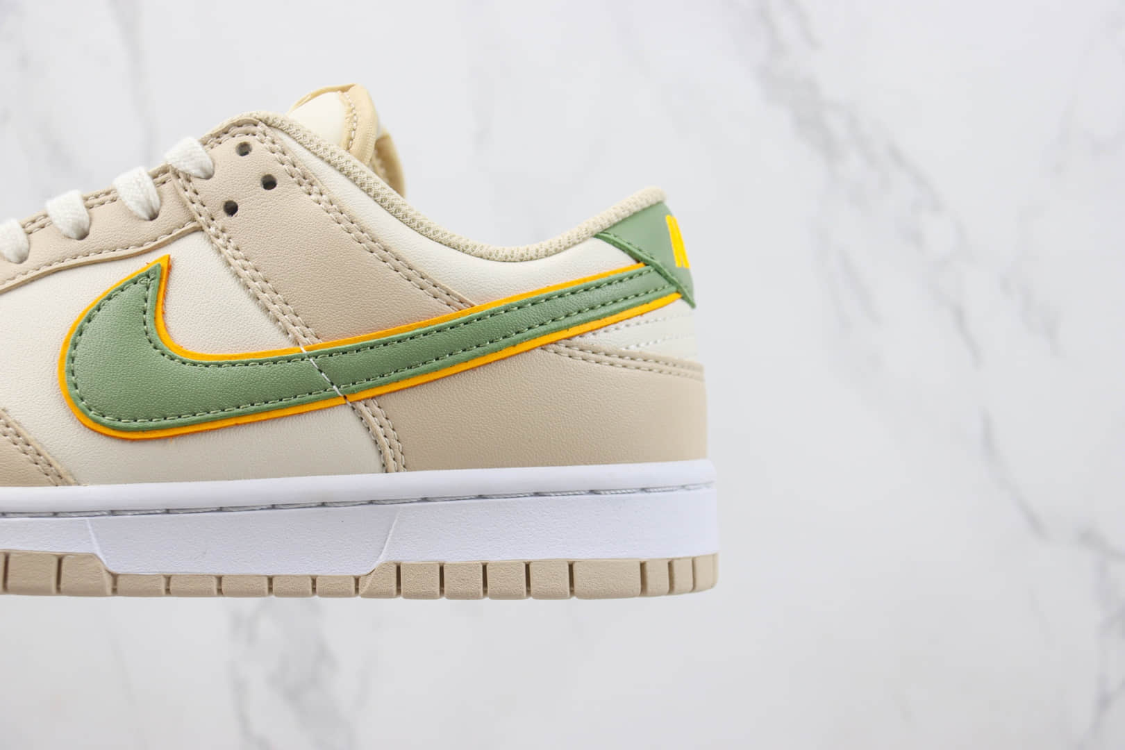 耐克Nike Dunk Low “Light Tan”纯原版本低帮Dunk深浅象牙拼色板鞋 莆田耐克货源 货号:FQ6869-131