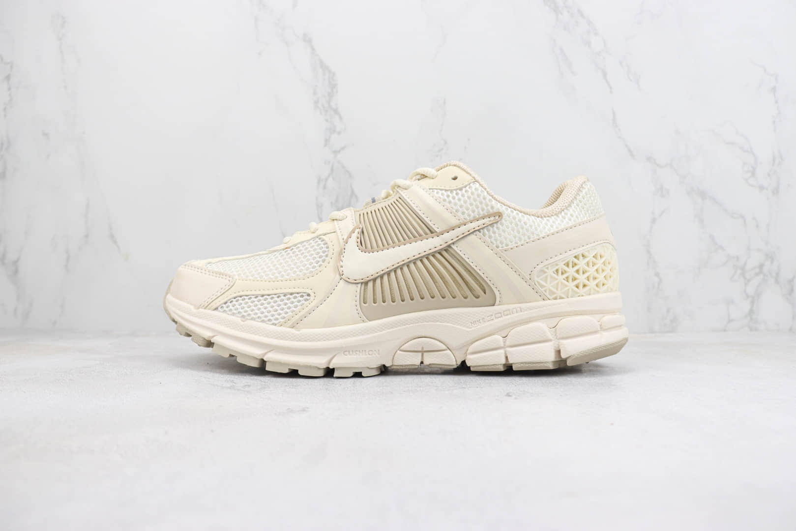 耐克Nike Zoom Vomero 5“Sail”纯原版本佛莫罗5代卡其色复古慢跑鞋 莆田耐克工厂 (ID:100121) - 图片1