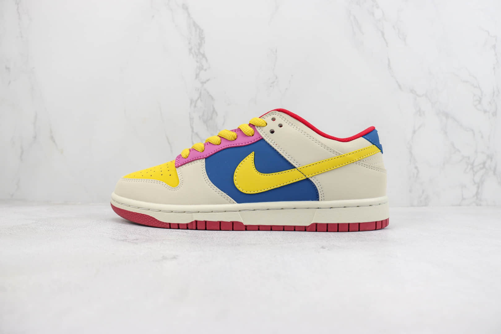 耐克Nike SB Dunk Low纯原版本低帮SB Dunk美少女战士联名水冰月配色板鞋 莆田耐克货源 (ID:100203) - 图片1