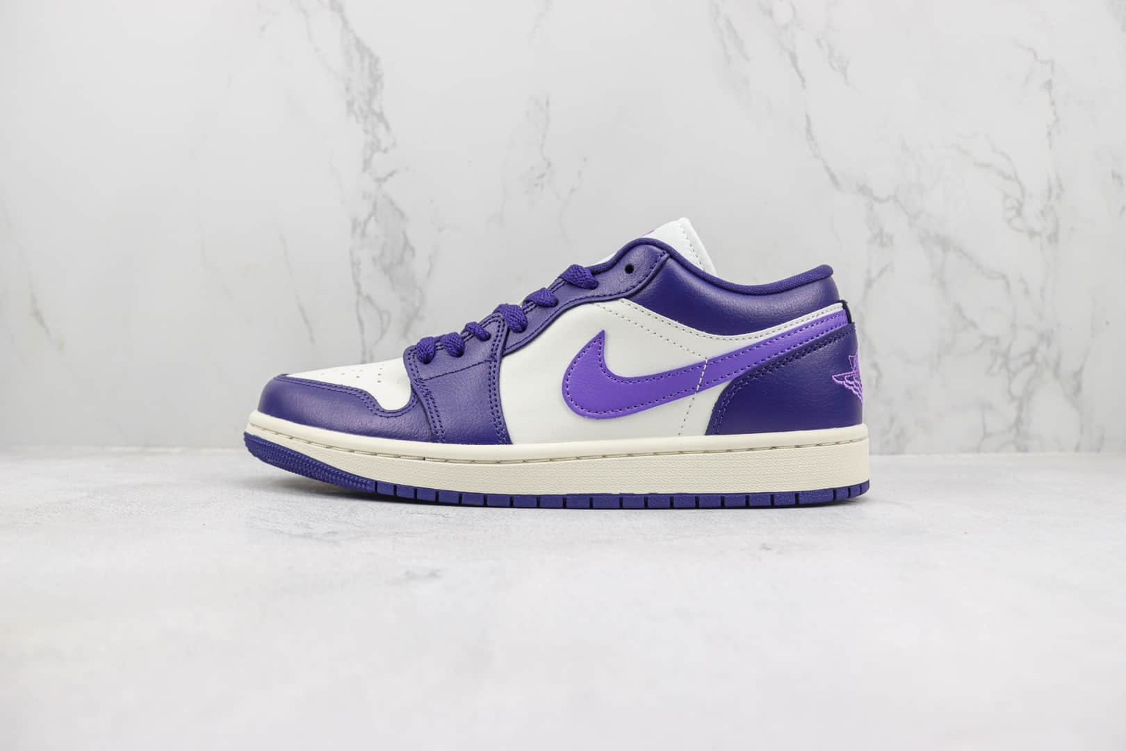 乔丹Air Jordan 1 Low纯原版本低帮AJ1白紫色板鞋 莆田AJ货源 货号:DC0774-502