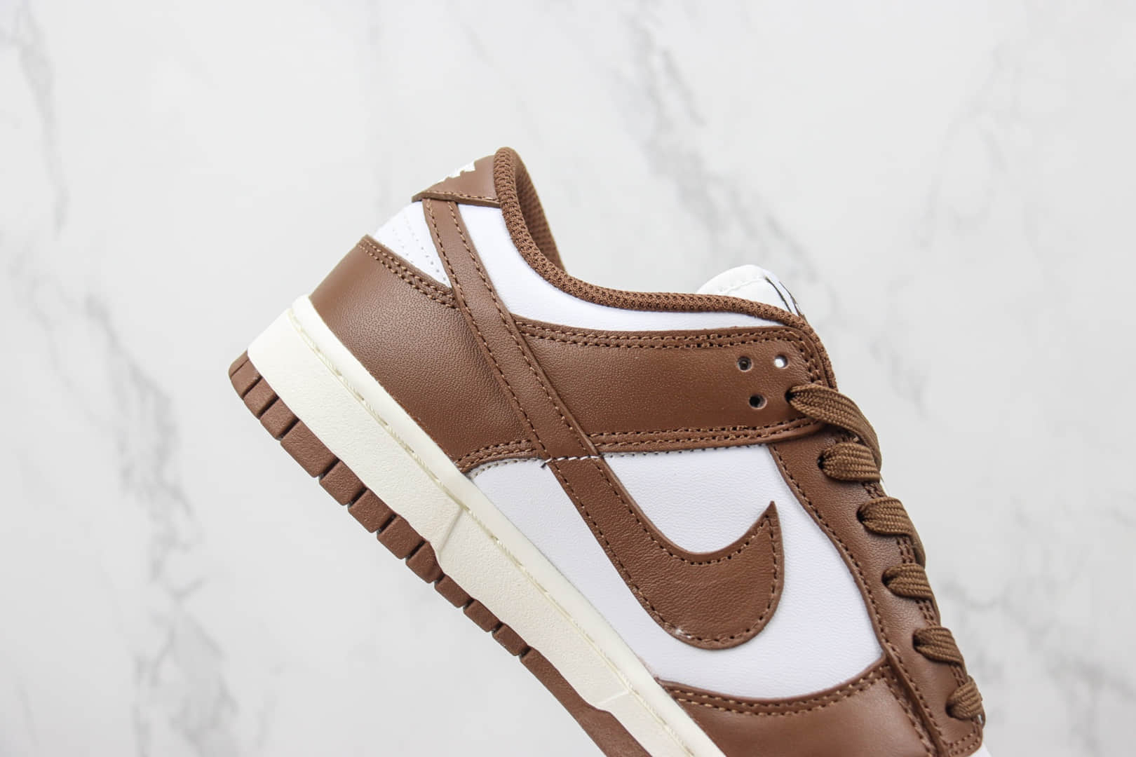 耐克Nike SB Dunk Low纯原版本低帮SB Dunk巧克力白棕色板鞋 莆田耐克货源 货号:DD1503-124