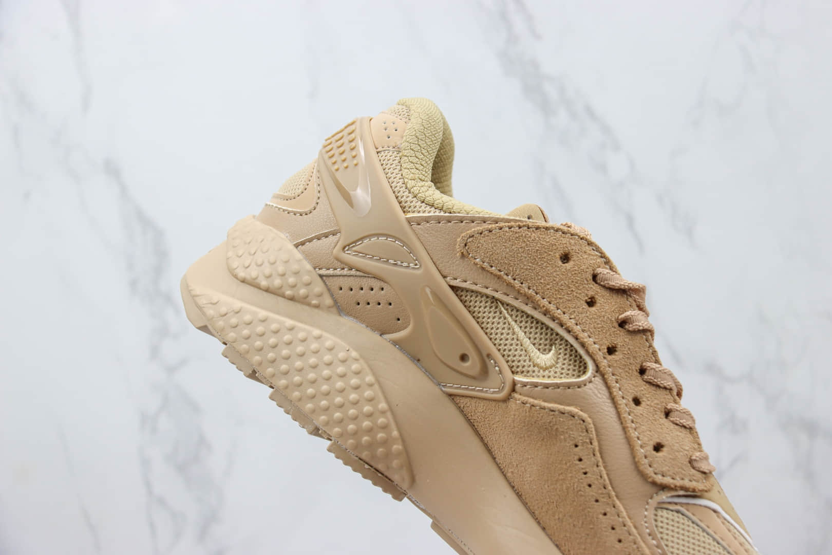 耐克Nike Air Huarache Runner纯原版本华莱士12代卡其色复古跑鞋 莆田耐克工厂 货号:DZ3306-200