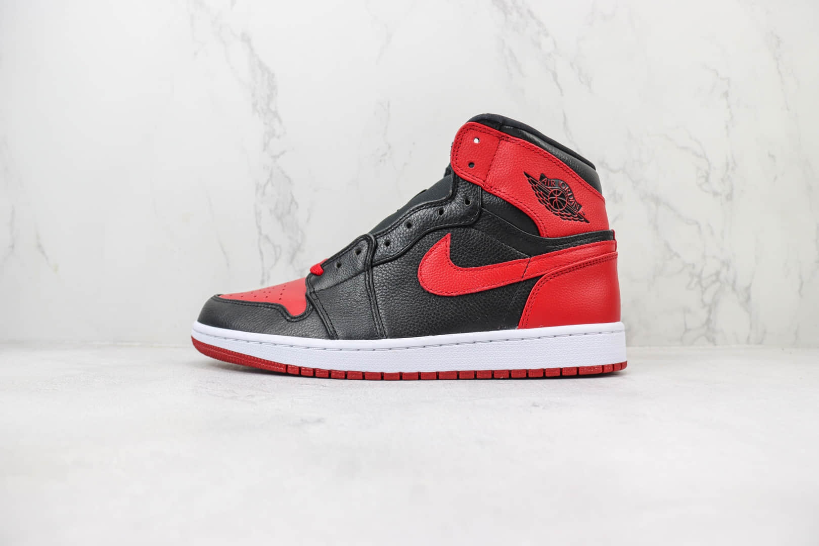 乔丹Air Jordan 1 High“Banned”纯原版本高帮AJ1元年黑红禁穿篮球鞋 莆田复刻鞋货源 (ID:100422) - 图片1