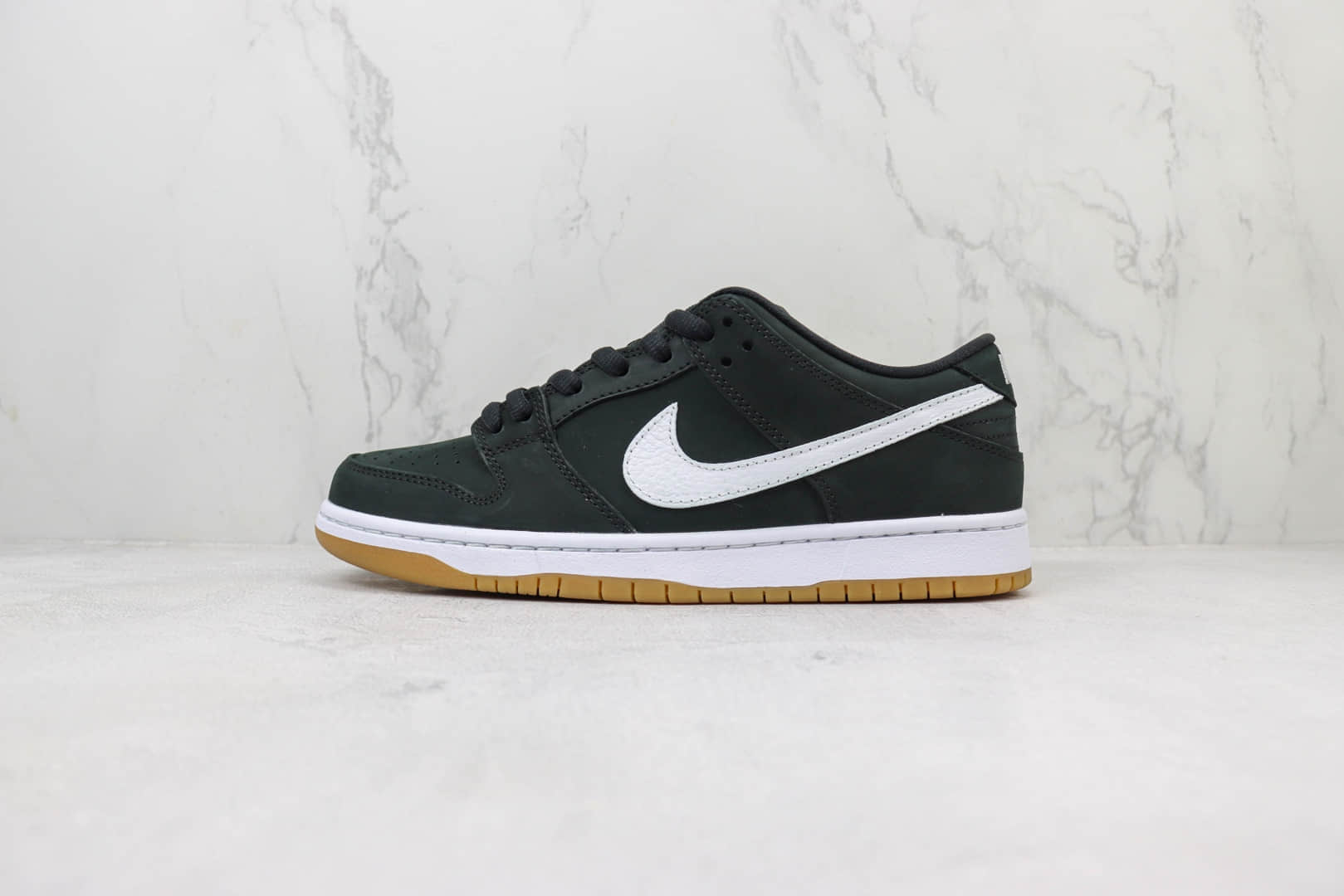 耐克Nike SB Dunk Low纯原版本低帮SB Dunk黑白生胶板鞋 莆田耐克货源 (ID:100827) - 图片1