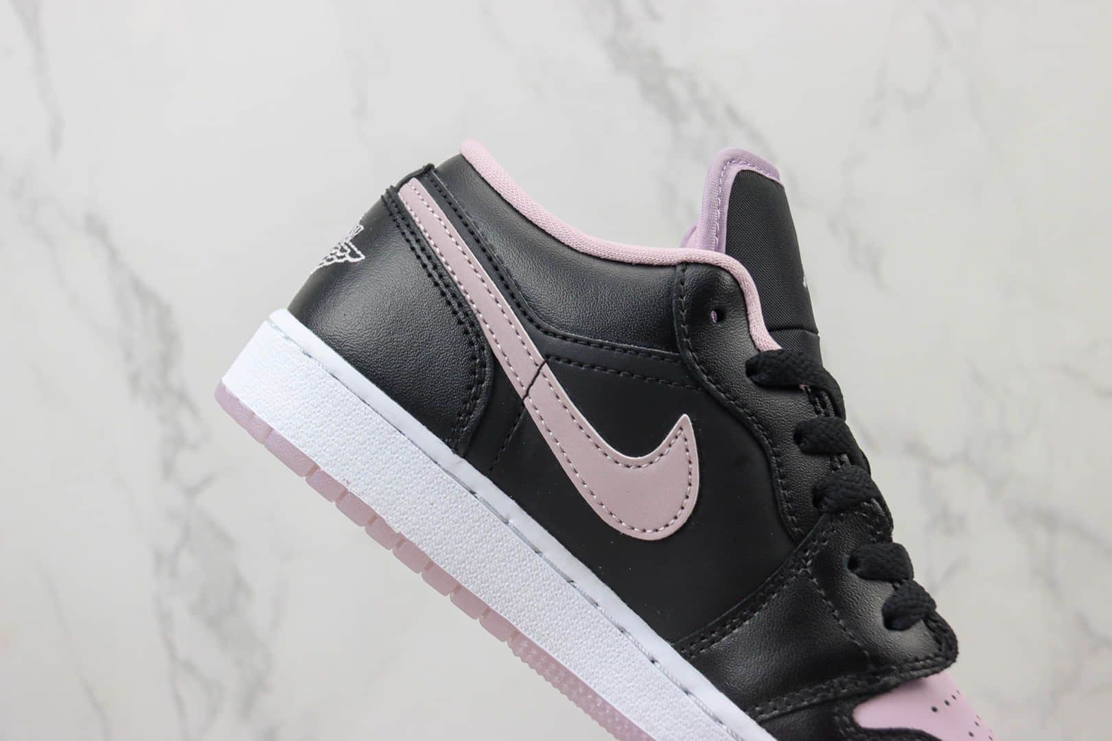 乔丹Air Jordan 1 Low纯原版本低帮AJ1黑粉篮球鞋 莆田AJ货源 货号:DV1333-051