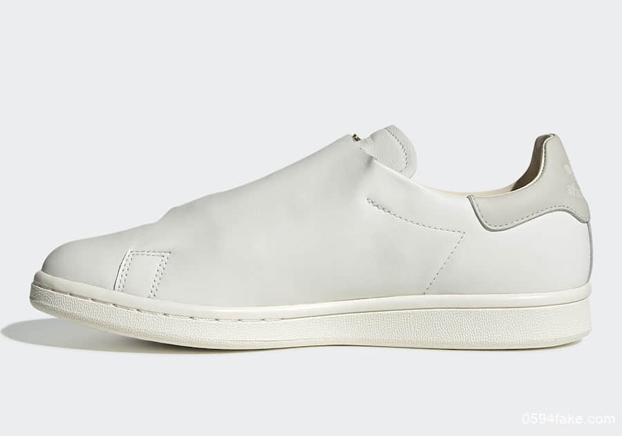 绝对让你眼前一亮!这双adidas Stan Smith Buckle一定要看! 货号:EE4889
