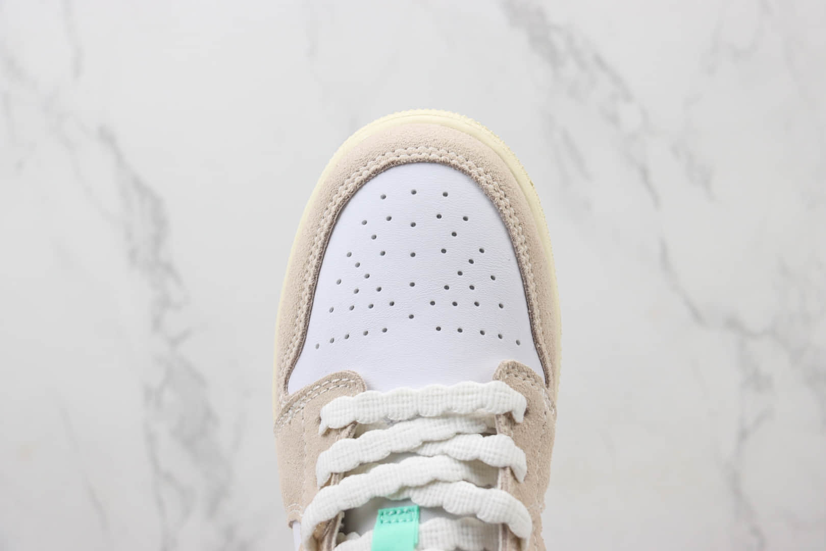乔丹Air Jordan 1 Low纯原版本低帮AJ1米粉白板鞋 莆田AJ货源 货号:DZ5356-800