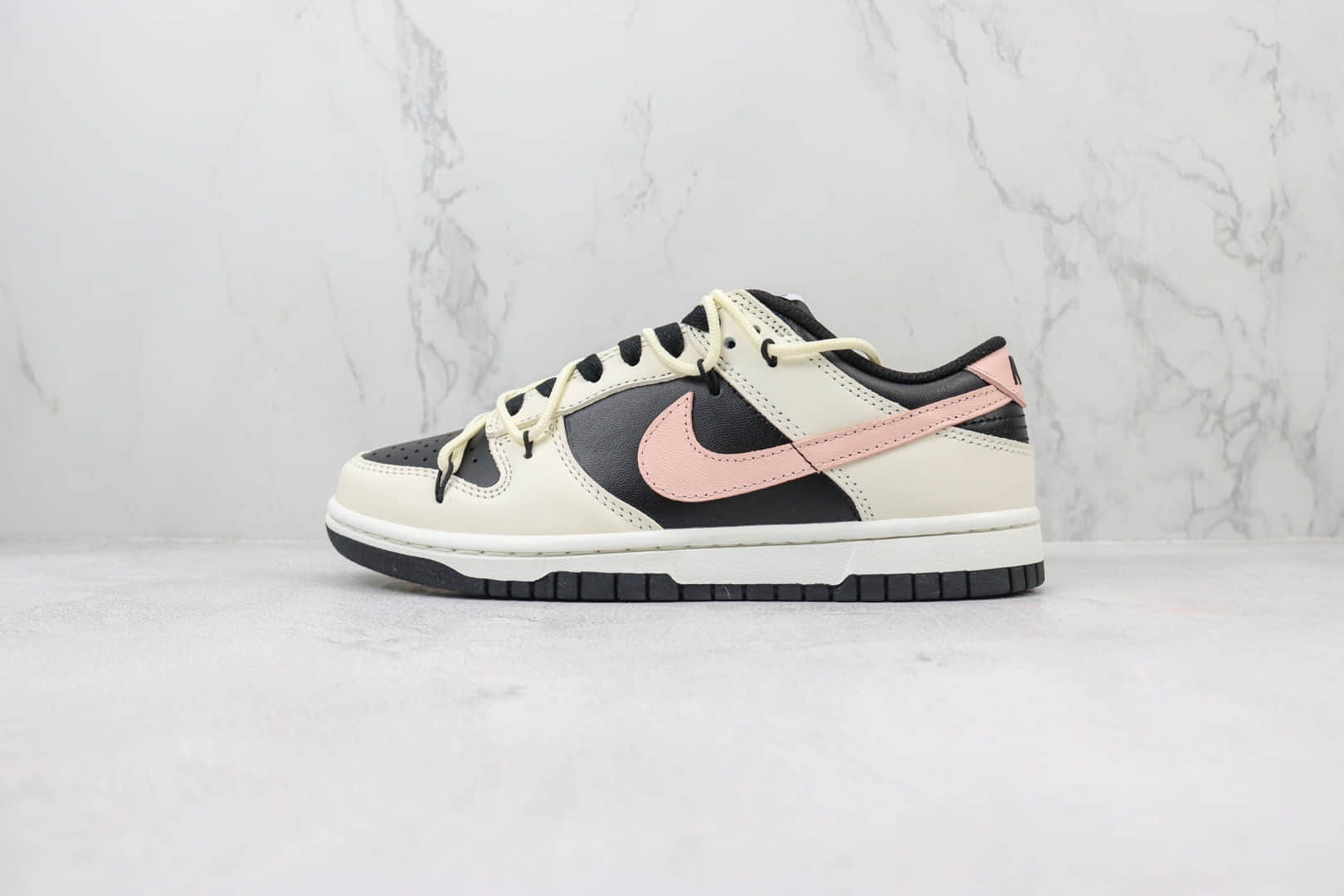 耐克Nike SB Dunk Low纯原版本低帮SB Dunk情人节白黑粉绑带解构板鞋 莆田耐克代理 (ID:101046) - 图片1