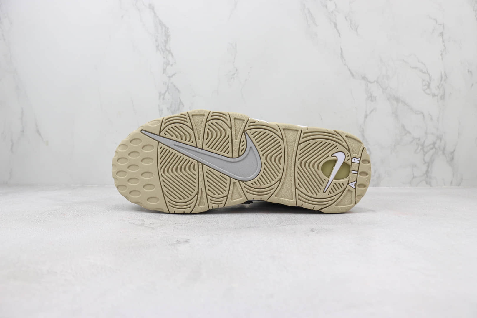 耐克Nike Air More Uptempo纯原版本皮蓬大AIR奶白复古篮球鞋 莆田耐克代理 货号:DM1023-001