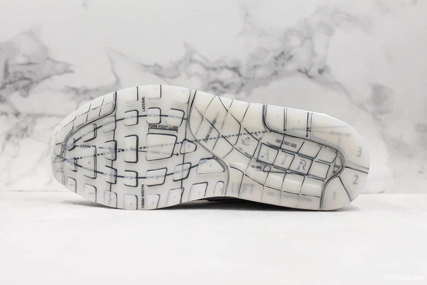 耐克Nike Air Max 1 Sketch Schematic联名款公司级手绘涂鸦小气垫手稿二次元黑线描绘小气垫运动潮鞋 货号:CJ4286-100