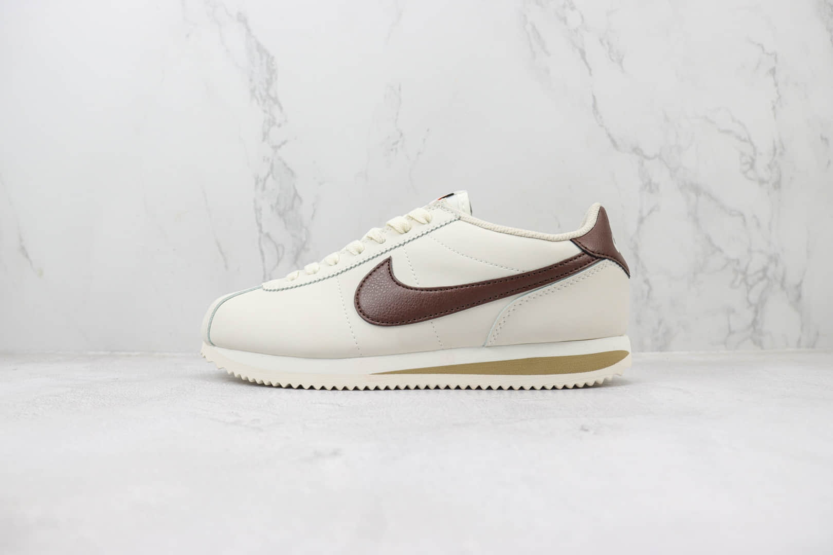 耐克Nike Classic Cortez Leather纯原版本阿甘鞋白棕色复古慢跑鞋 莆田鞋源头工厂 (ID:101376) - 图片1