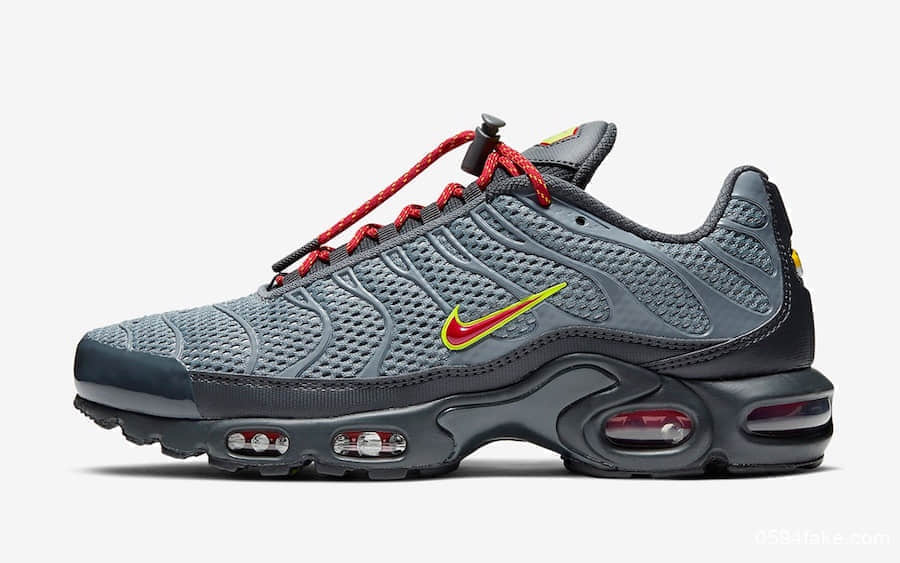 Nike Air Max Plus释出三款全新配色!