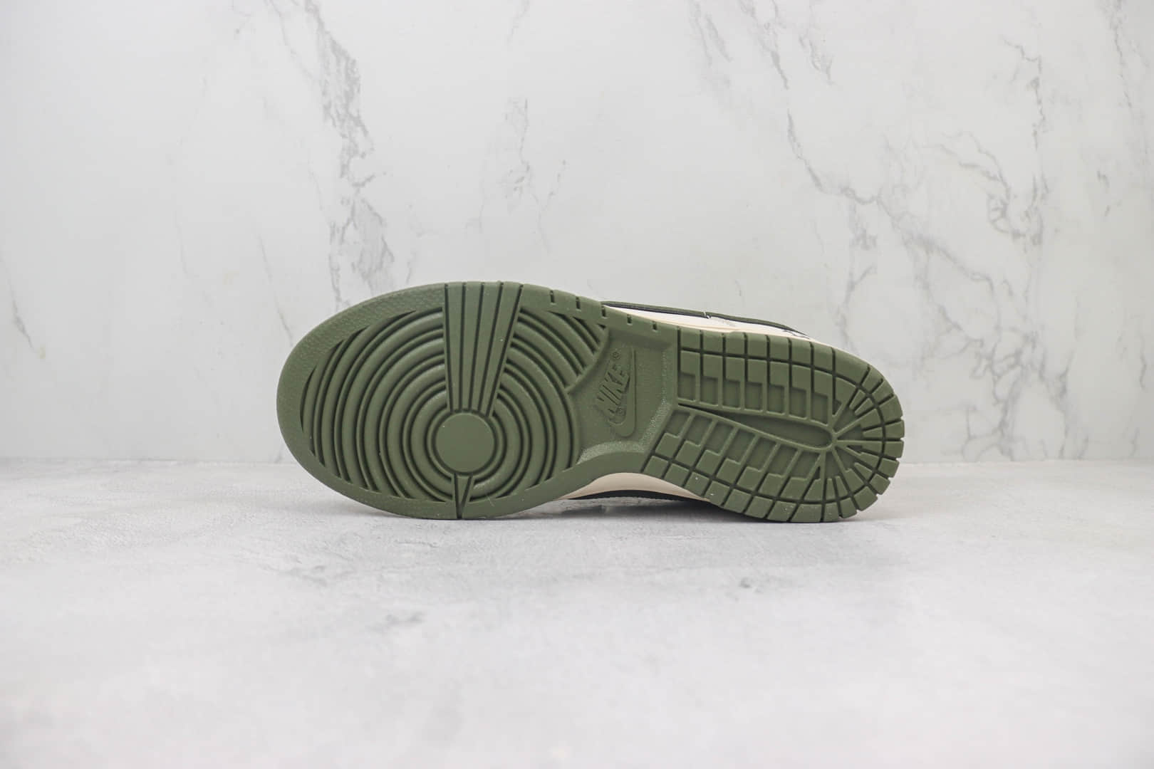 耐克Nike SB Dunk Low纯原版本低帮SB Dunk灰白绿板鞋 莆田耐克代理 货号:DD1391-121
