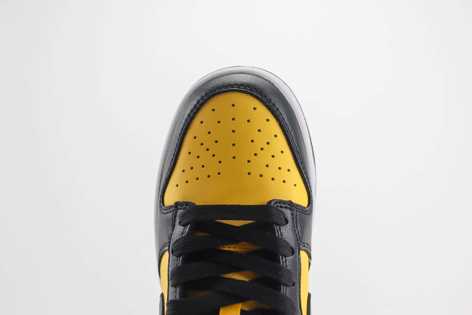 耐克Nike SB Dunk Low纯原版本低帮SB Dunk黑黄色板鞋 莆田耐克代理 货号：FZ4618-001