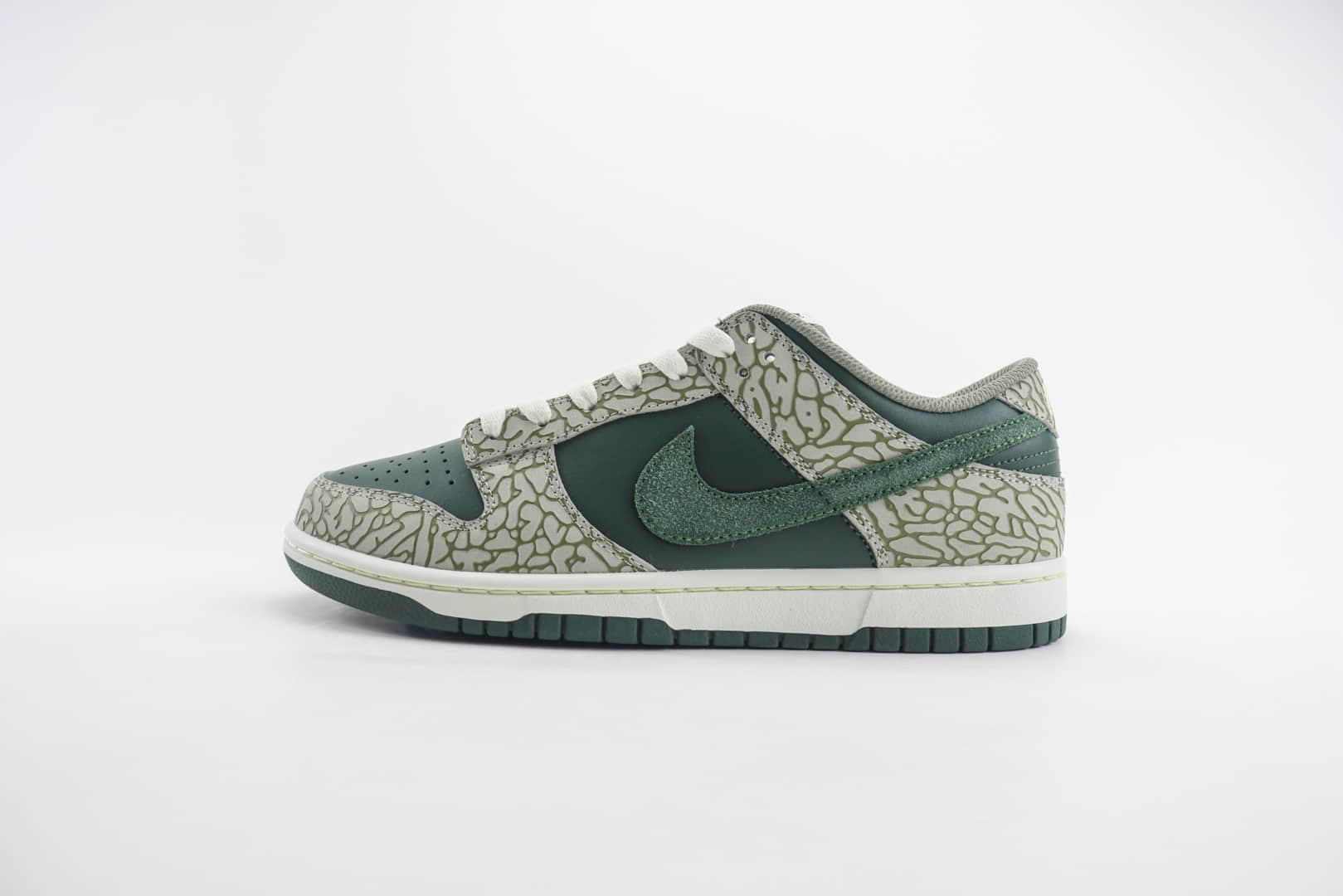 耐克Nike SB Dunk Low纯原版本低帮SB Dunk灰绿色大象纹板鞋 莆田耐克代理 (ID:103472) - 图片1