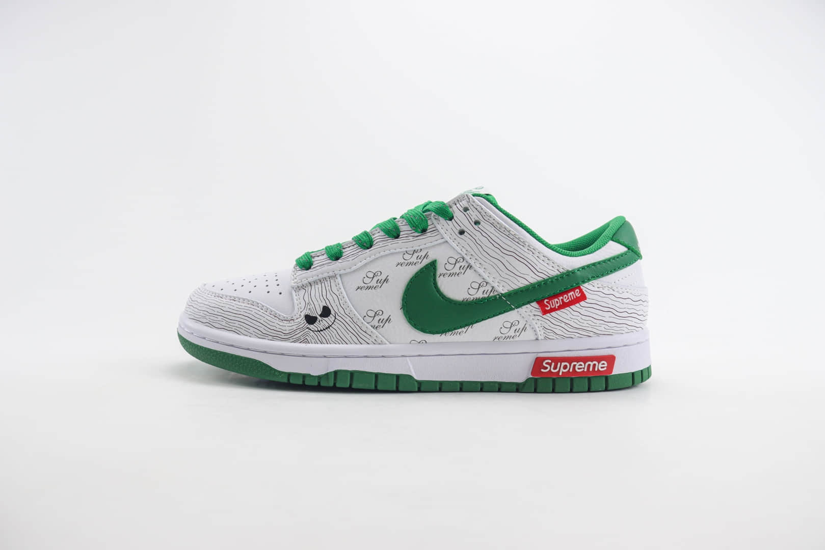 耐克Supreme x Nike Dunk Low纯原版本低帮SB Dunk联名Supreme白绿鬼脸涂鸦板鞋 莆田耐克代理 货号:XD6188-033