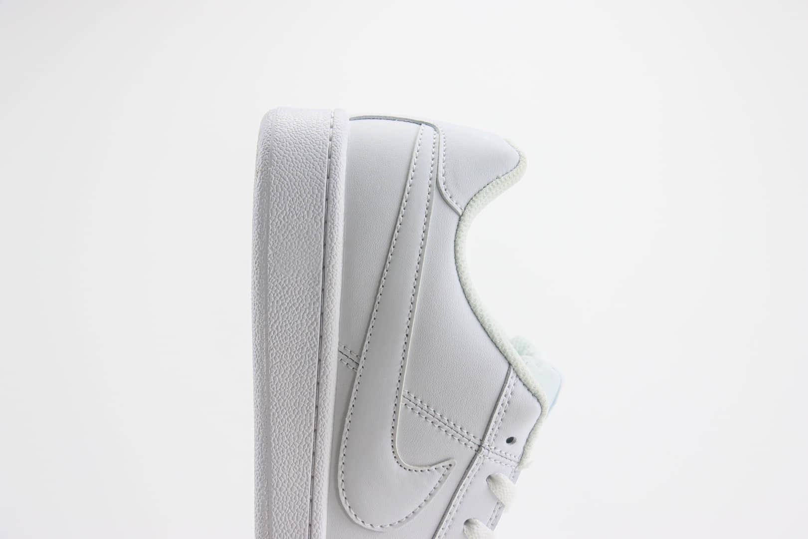 耐克Nike Court Royale纯原版本开拓者纯白低帮板鞋 莆田耐克货源 货号:749747-111