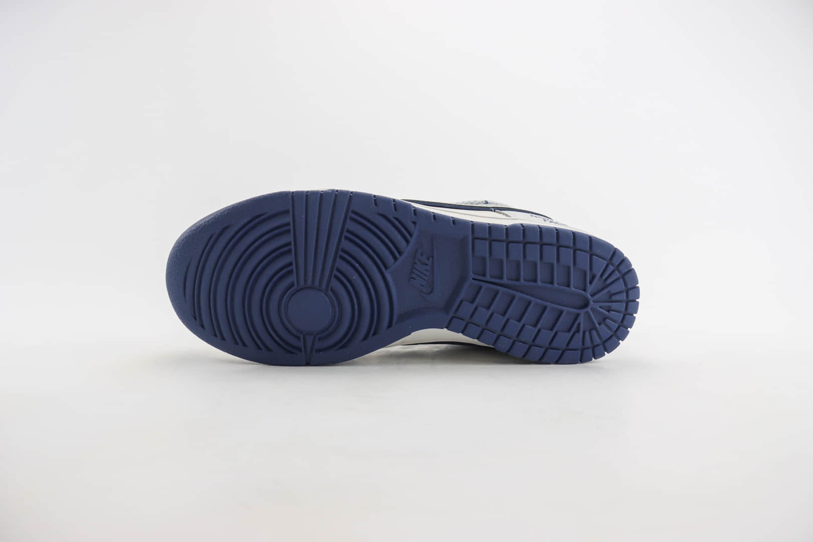 耐克Nike SB Dunk Low纯原版本北面联名灰白蓝解构绑带板鞋 莆田天花板Dunk 货号:XX2025-311