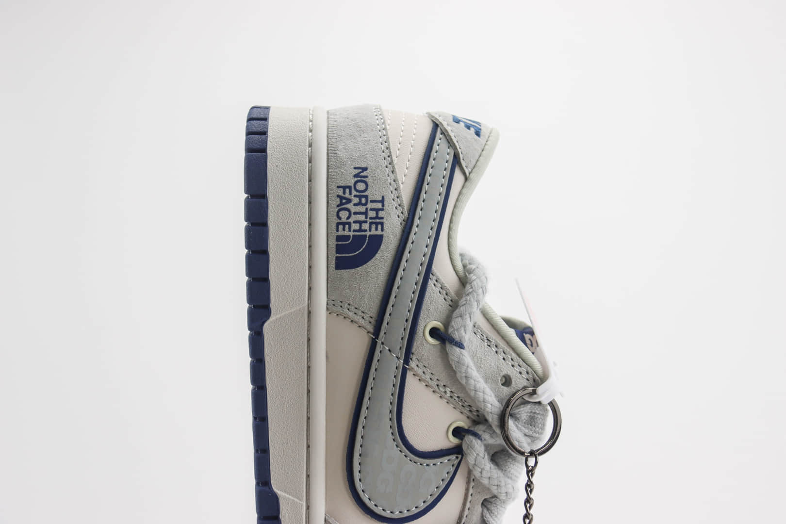 耐克Nike SB Dunk Low纯原版本北面联名灰白蓝解构绑带板鞋 莆田天花板Dunk 货号:XX2025-311