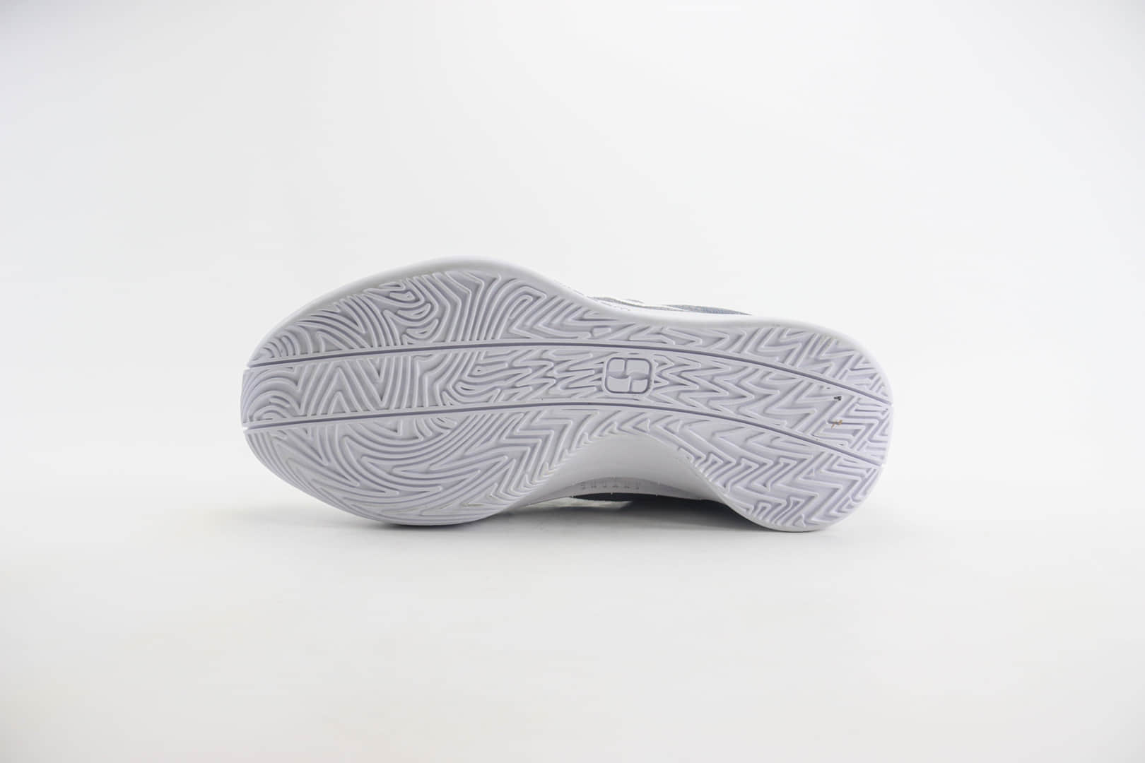 耐克Nike Sabrina 1纯原版本萨布丽娜一代灰白色低帮篮球鞋 莆田复刻鞋货源 货号:FQ3391-010