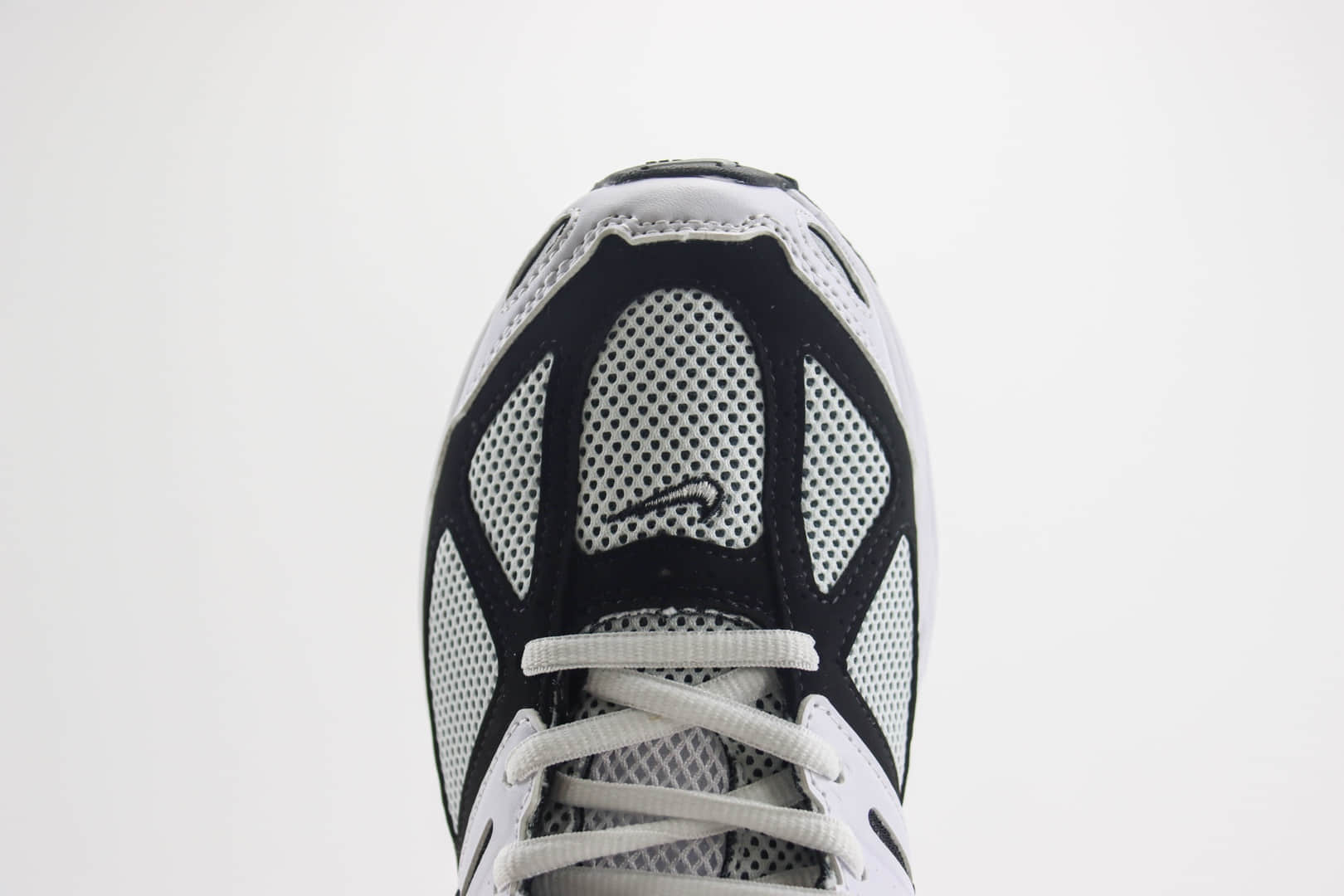 耐克Nike Air Pegasus 2K5纯原版本白黑色2K5复古慢跑鞋 莆田耐克货源 货号:FJ1909-100