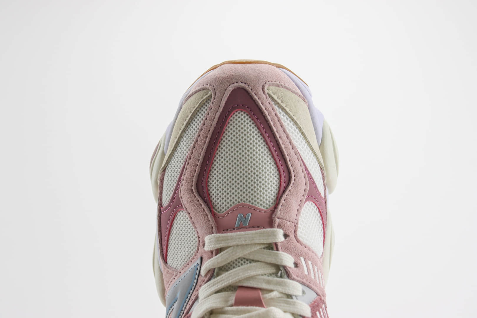 新百伦New Balance 9060纯原版本NB9060米粉色运动慢跑鞋 莆田新百伦代理 货号：U9060FRL