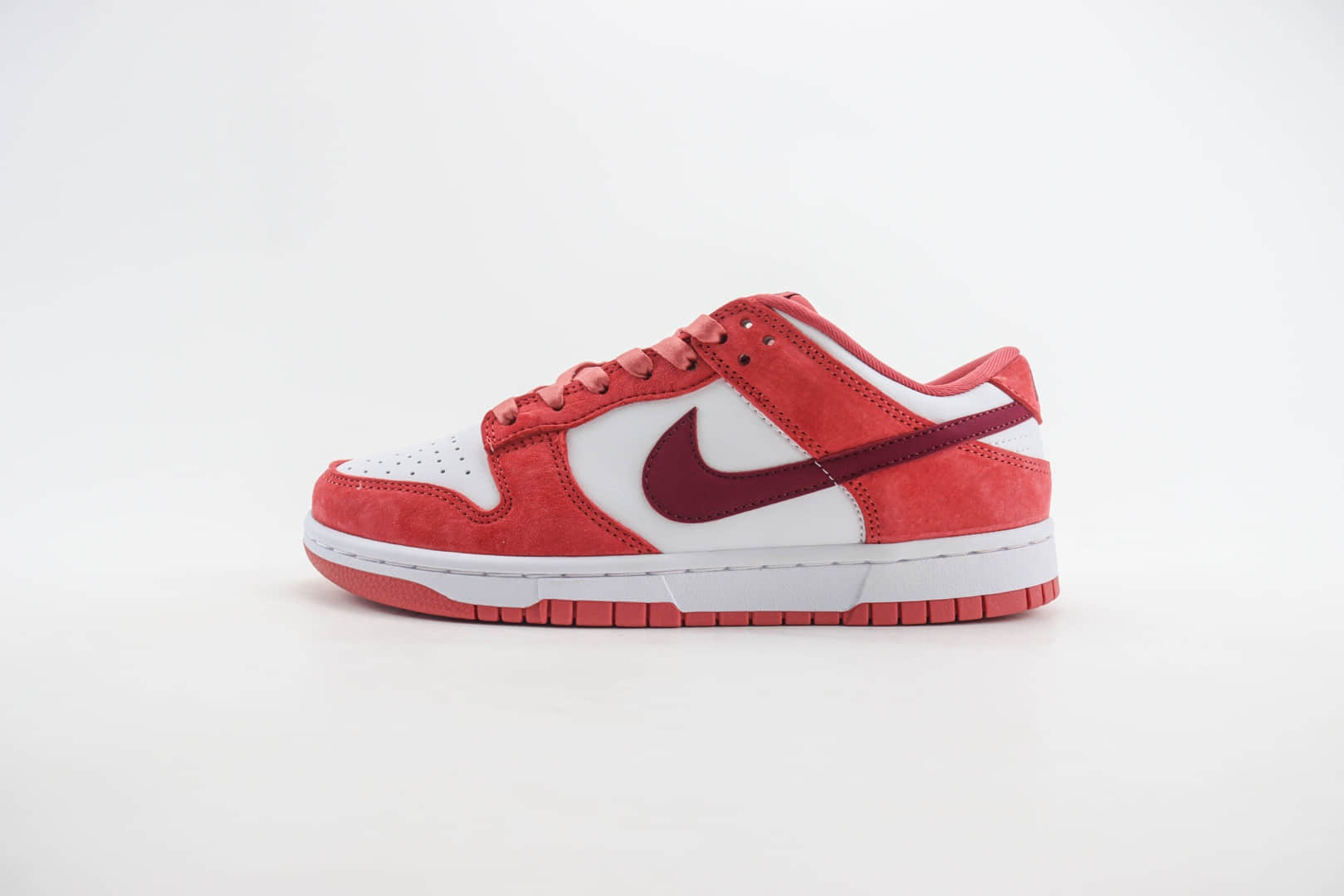 耐克Nike SB Dunk Low纯原版本低帮SB Dunk白玫红情人节板鞋 莆田耐克代理 货号:FQ7056-100