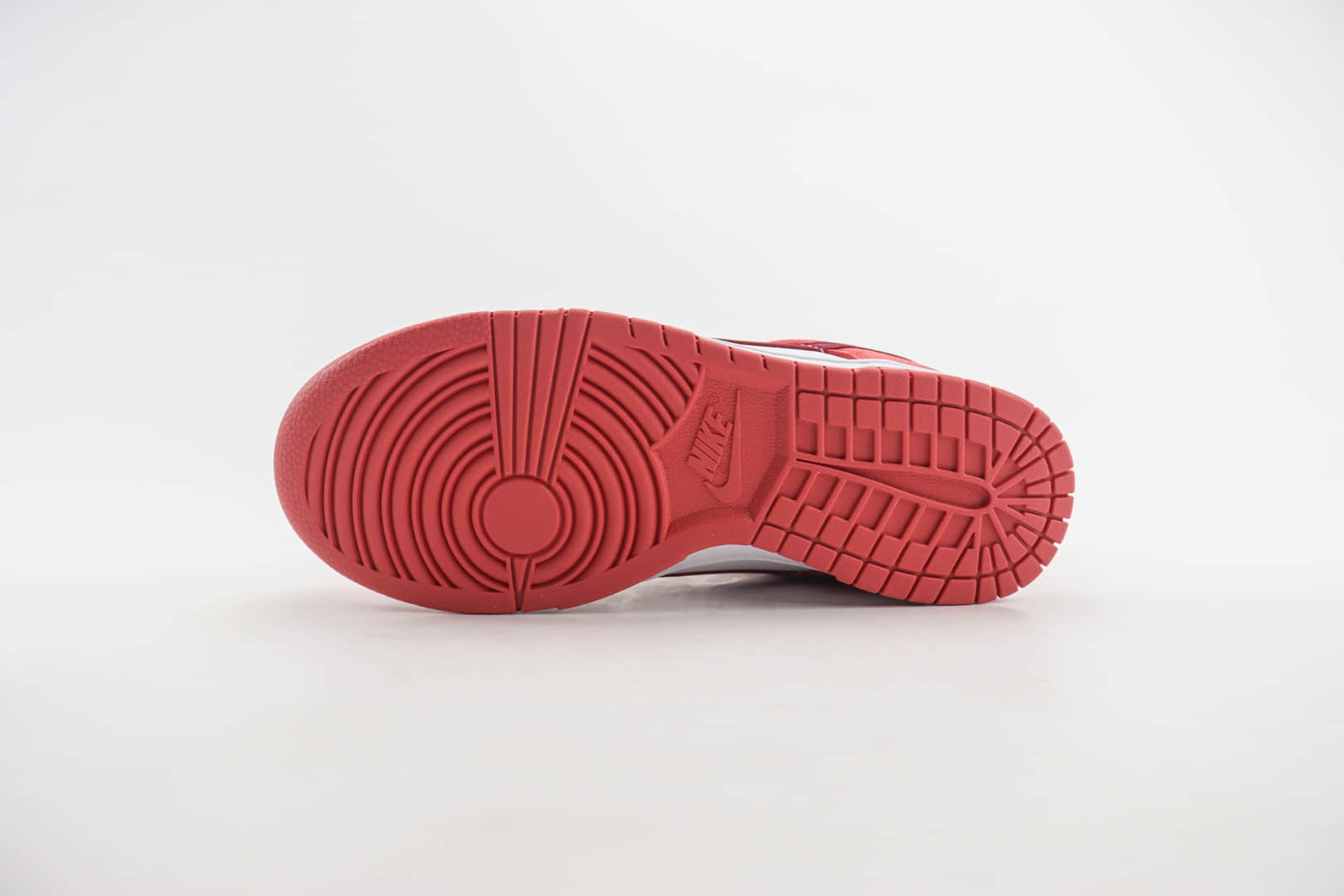 耐克Nike SB Dunk Low纯原版本低帮SB Dunk白玫红情人节板鞋 莆田耐克代理 货号:FQ7056-100