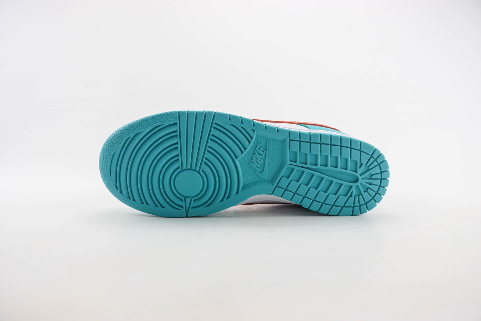耐克Nike SB Dunk Low纯原版本低帮SB Dunk白蓝橙色滑板板鞋 莆田复刻鞋货源 货号:DV0833-102