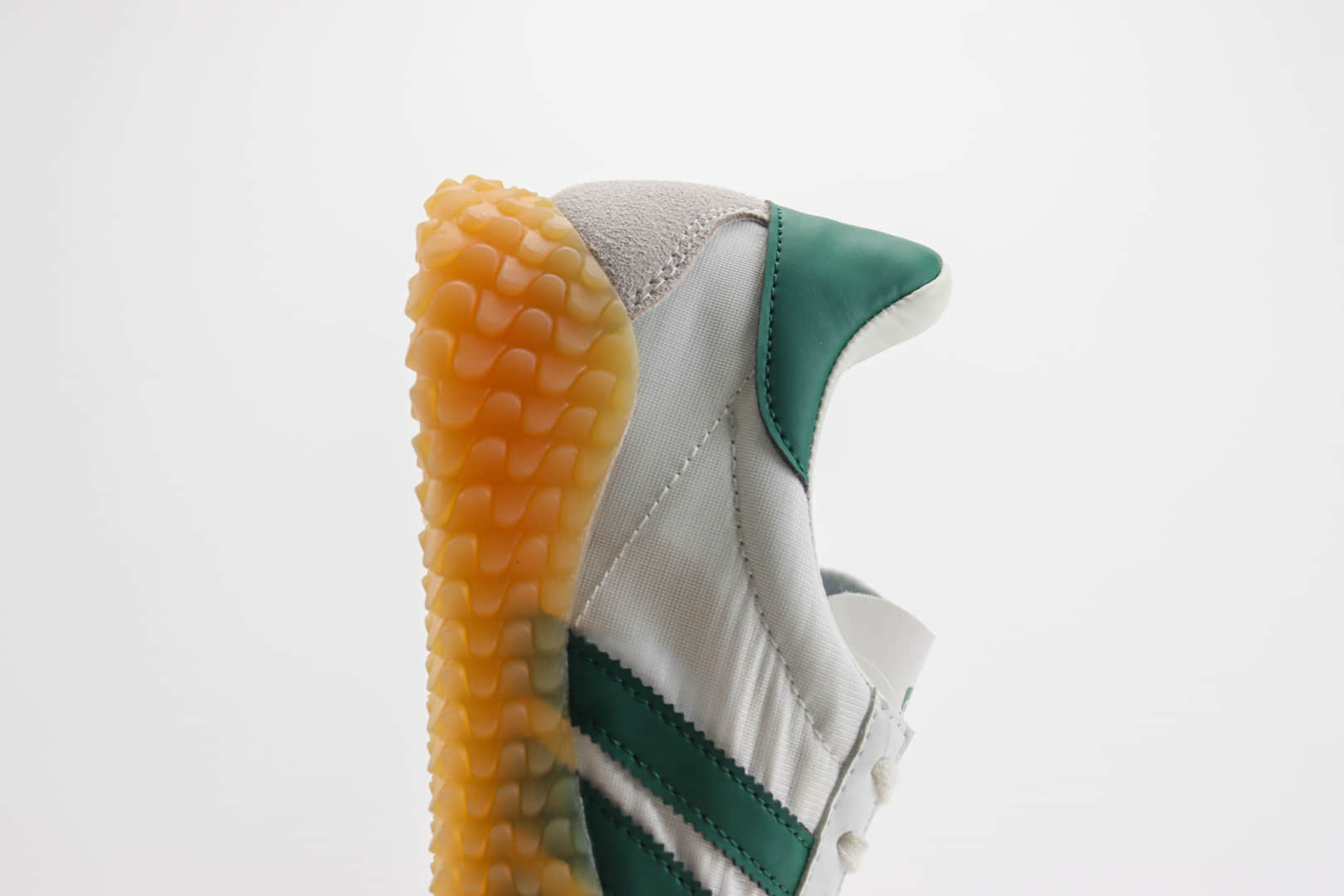 阿迪达斯adidas originals Country Kamanda纯原版本卡曼达白绿生胶鱿鱼卷训练鞋 莆田阿迪达斯货源 货号:G26797
