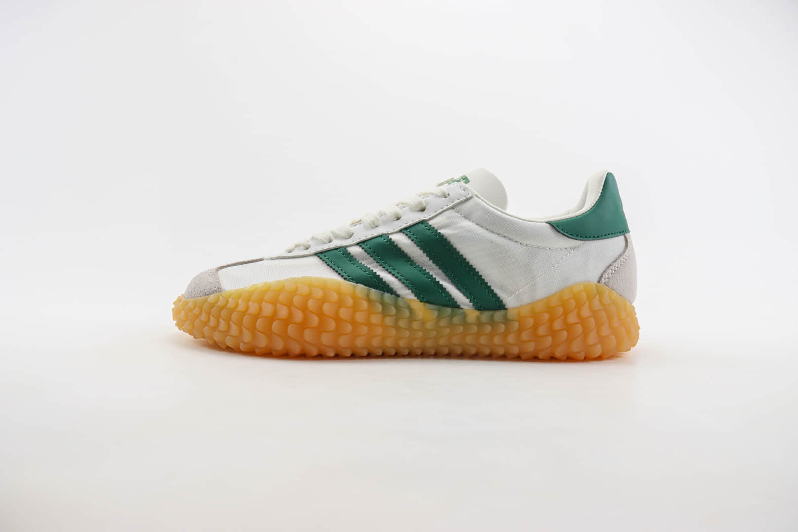 阿迪达斯adidas originals Country Kamanda纯原版本卡曼达白绿生胶鱿鱼卷训练鞋 莆田阿迪达斯货源 货号:G26797