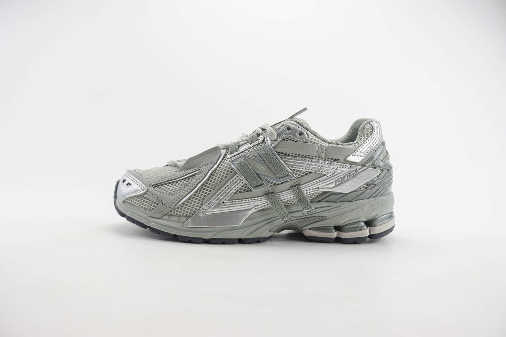 新百伦New Balance 1906纯原版本NB1906灰银色复古老爹鞋 莆田新百伦货源 货号:M1906AG