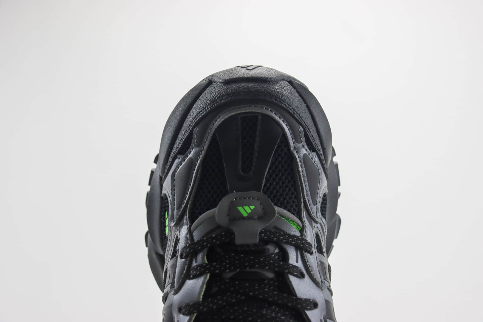 阿迪达斯adidas Vento XLG Runner Deluxe纯原版本灰黑绿科技感跑鞋 莆田阿迪达斯货源 货号:JP5764