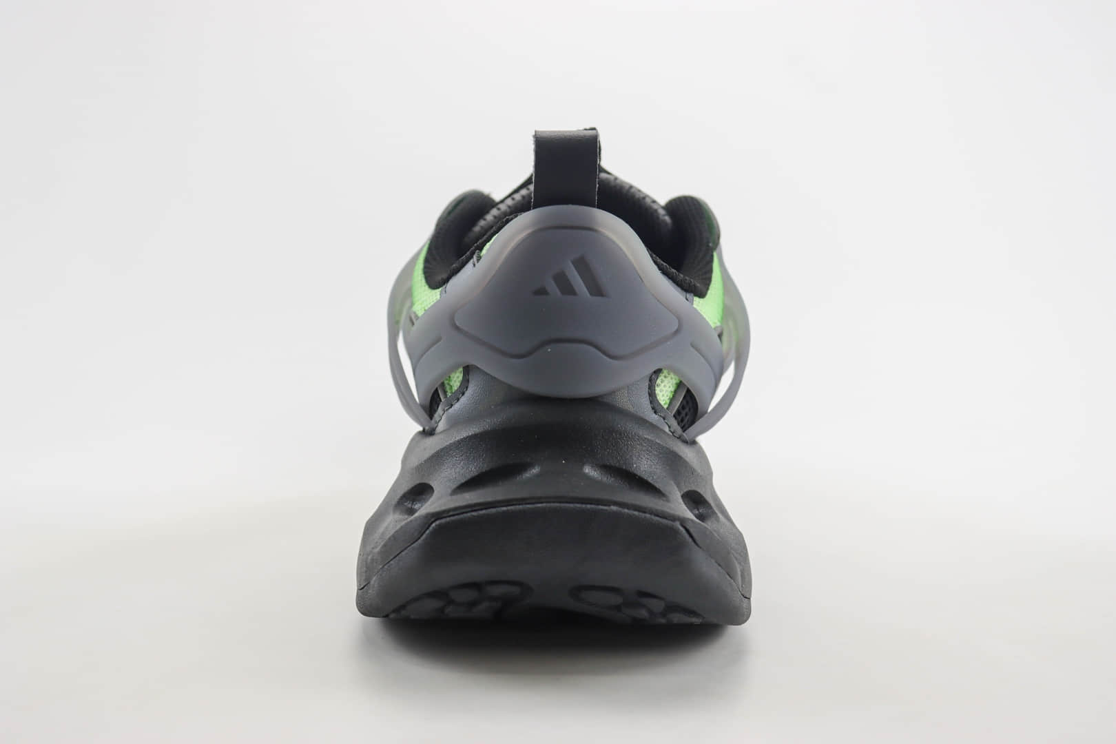 阿迪达斯adidas Vento XLG Runner Deluxe纯原版本灰黑绿科技感跑鞋 莆田阿迪达斯货源 货号:JP5764