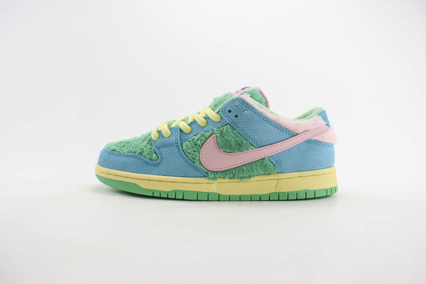 耐克Nike SB Dunk Low纯原版本低帮SB Dunk丑小鸭蓝绿粉板鞋 莆田耐克货源 货号:FN6040-400