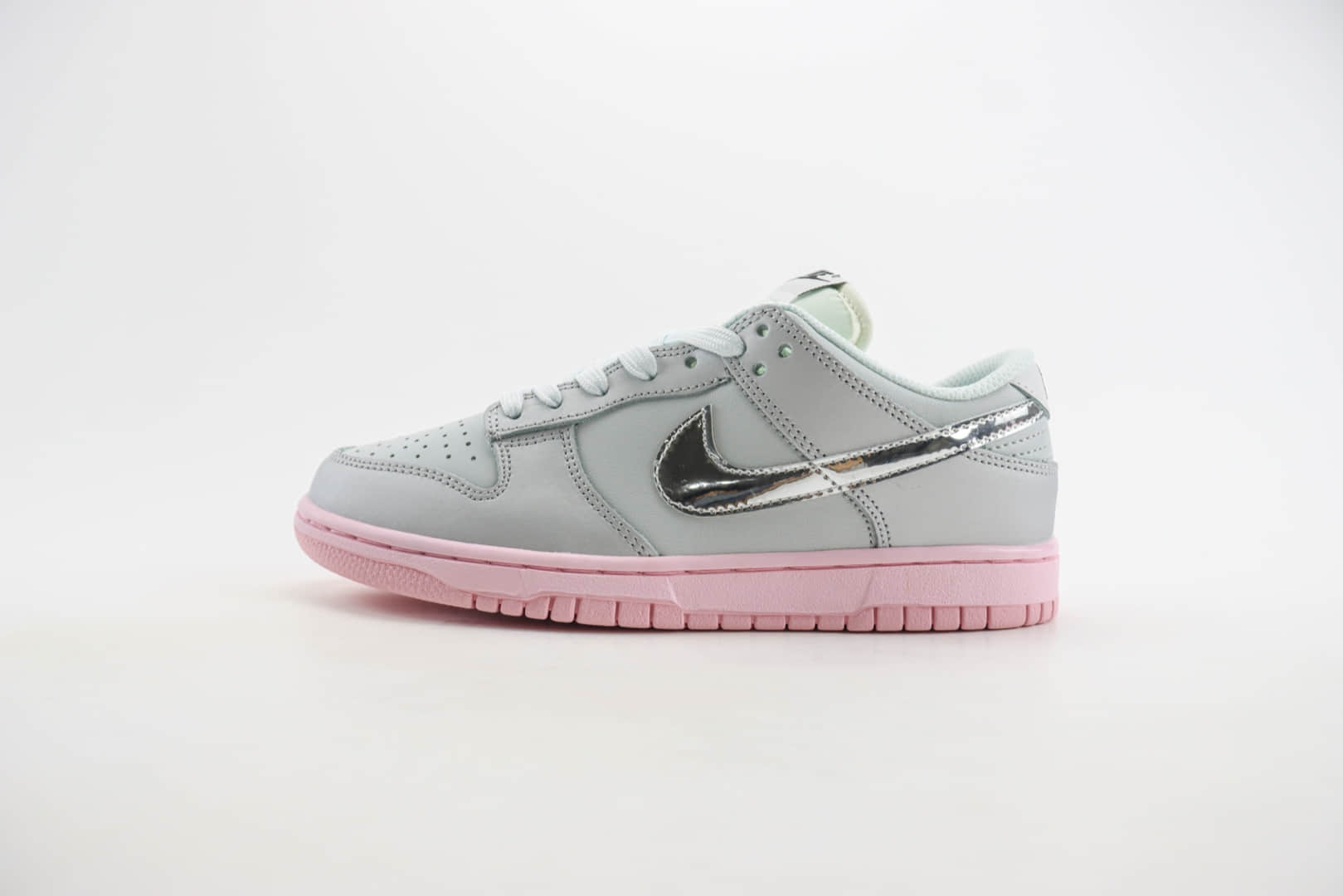 耐克Nike SB Dunk Low纯原版本低帮SB Dunk灰银粉滑板板鞋 莆田耐克工厂 (ID:105377) - 图片1