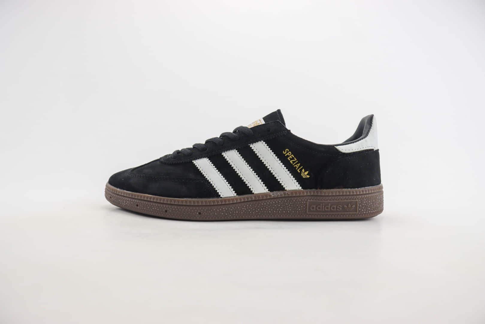 阿迪达斯adidas Handball Spezial纯原版本三叶草黑白复古板鞋 莆田阿迪达斯货源 (ID:105458) - 图片1