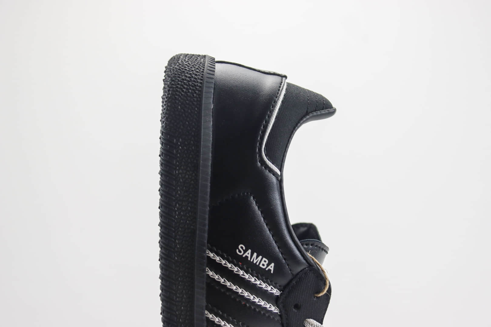 阿迪达斯adidas originals Samba OG纯原版本黑白银桑巴德训鞋 莆田阿迪达斯货源 货号:IF3918