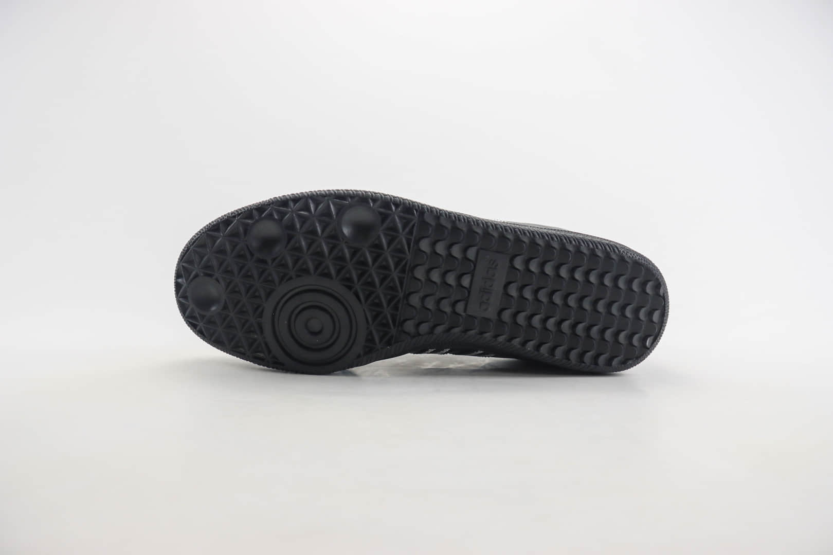 阿迪达斯adidas originals Samba OG纯原版本黑白银桑巴德训鞋 莆田阿迪达斯货源 货号:IF3918