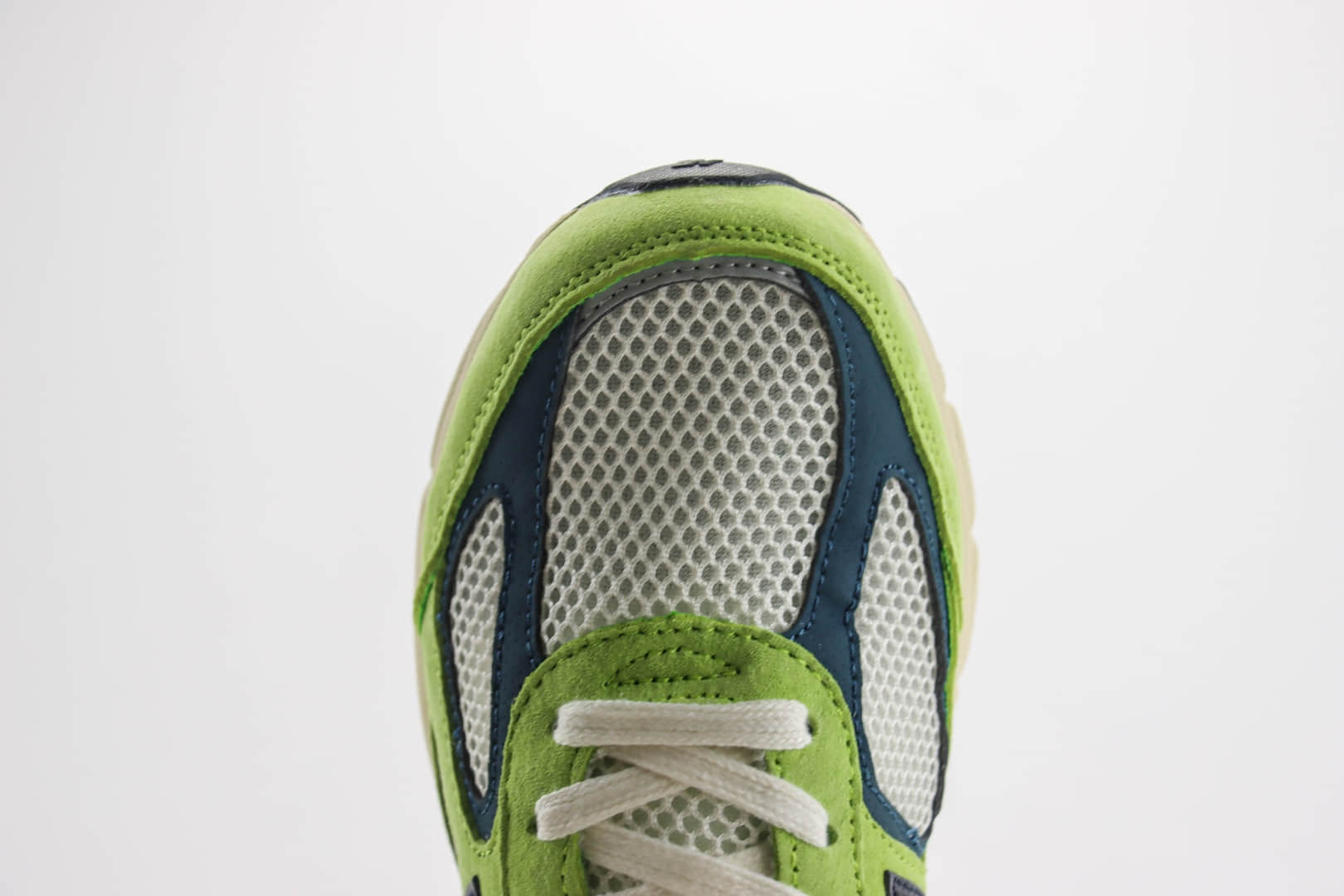 新百伦New Balance 990V4纯原版本草绿色NB990V4复古慢跑鞋 莆田新百伦货源 货号:U990NB4