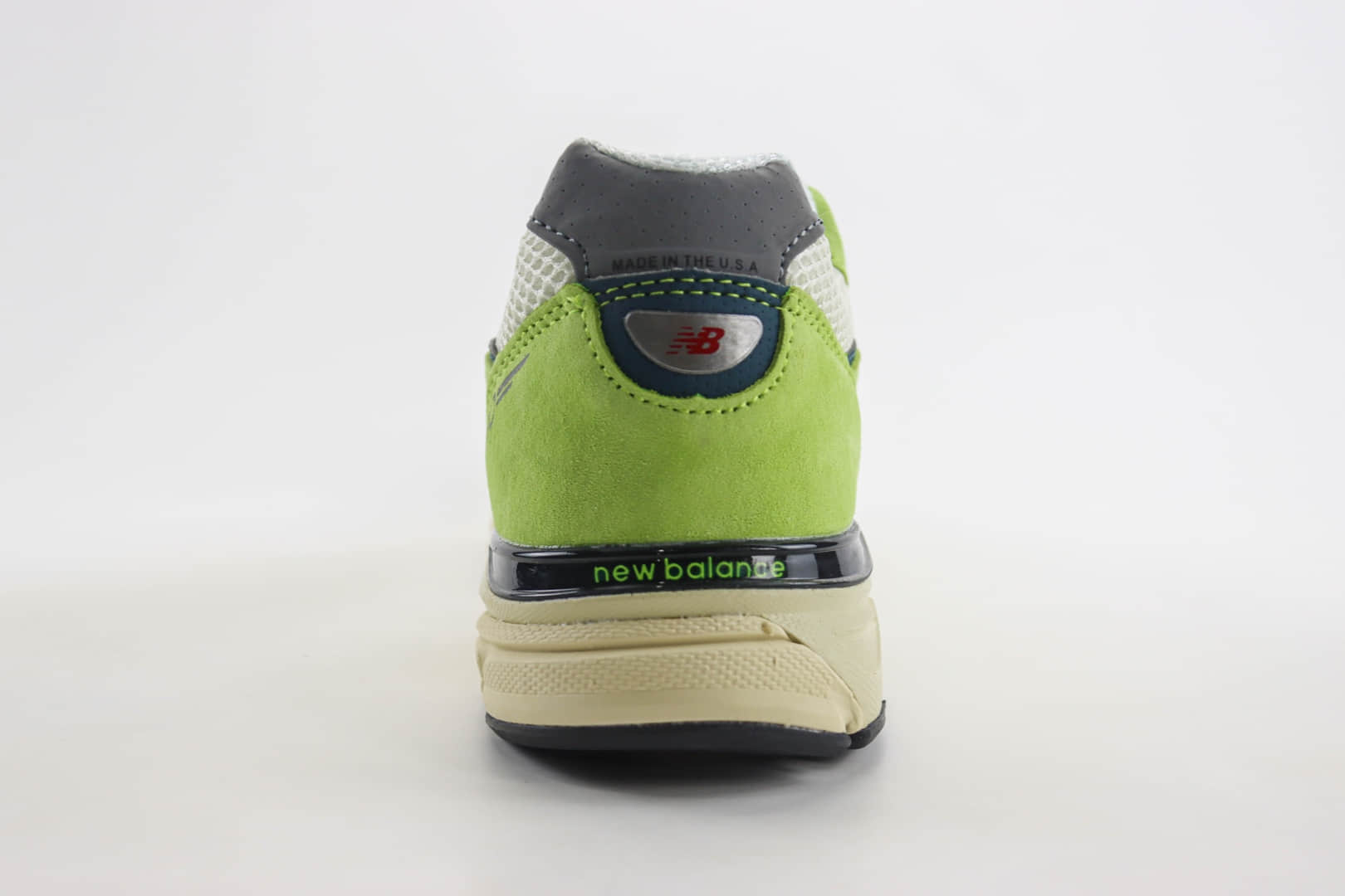 新百伦New Balance 990V4纯原版本草绿色NB990V4复古慢跑鞋 莆田新百伦货源 货号:U990NB4