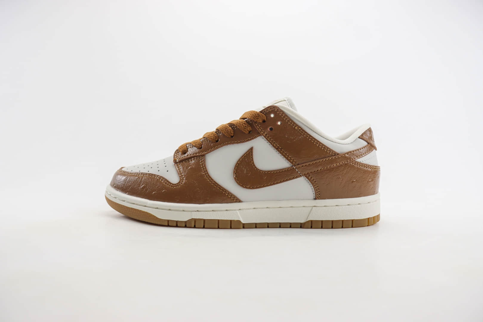 耐克Nike SB Dunk Low纯原版本低帮SB Dunk白棕巧克力板鞋 莆田耐克货源 (ID:105787) - 图片1