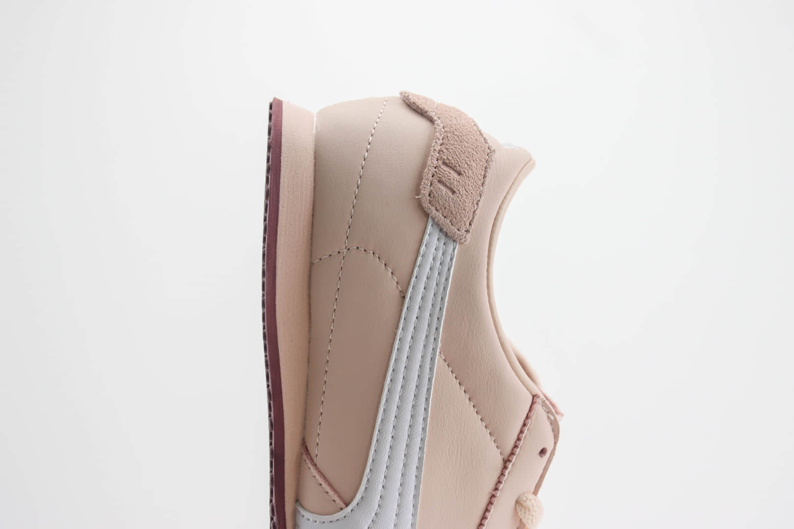 彪马Puma Bella UT Low纯原版本低帮复古薄底休闲鞋 莆田鞋货源 货号:402186-04 彪马Puma Bella UT Low纯原版本低帮复古薄底休闲鞋 莆田鞋货源 货号:402186-04