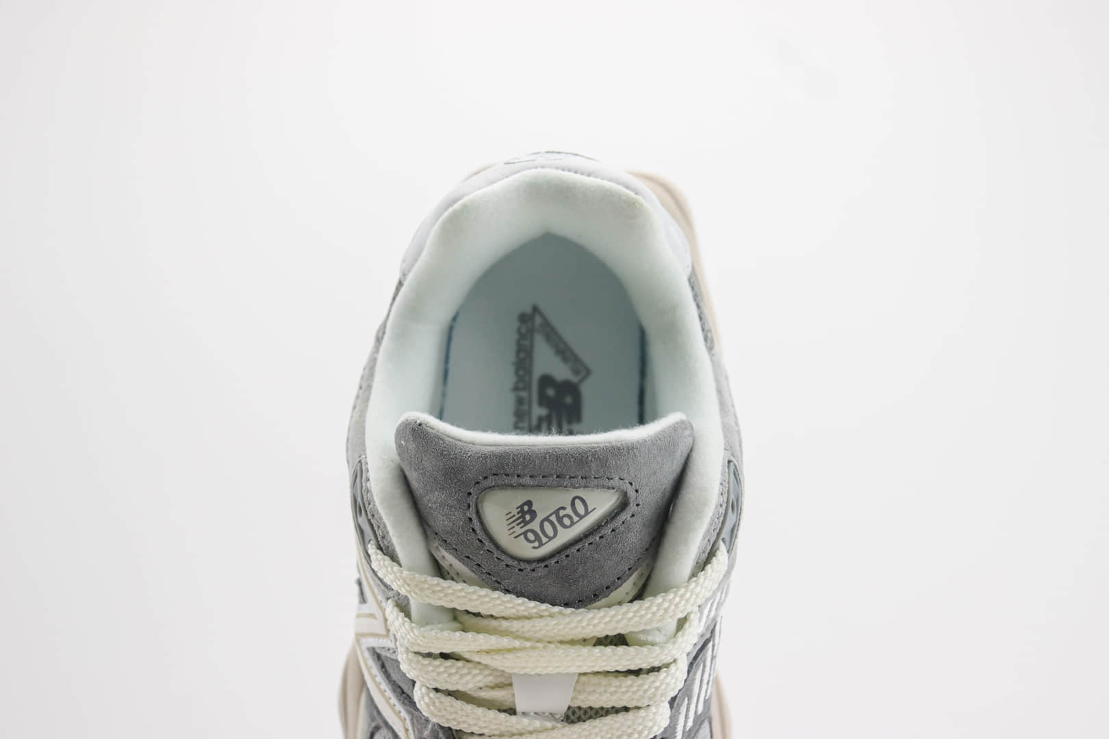 新百伦New Balance NB9060纯原版本复古慢跑鞋 莆田新百伦工厂 货号:U9060EEE