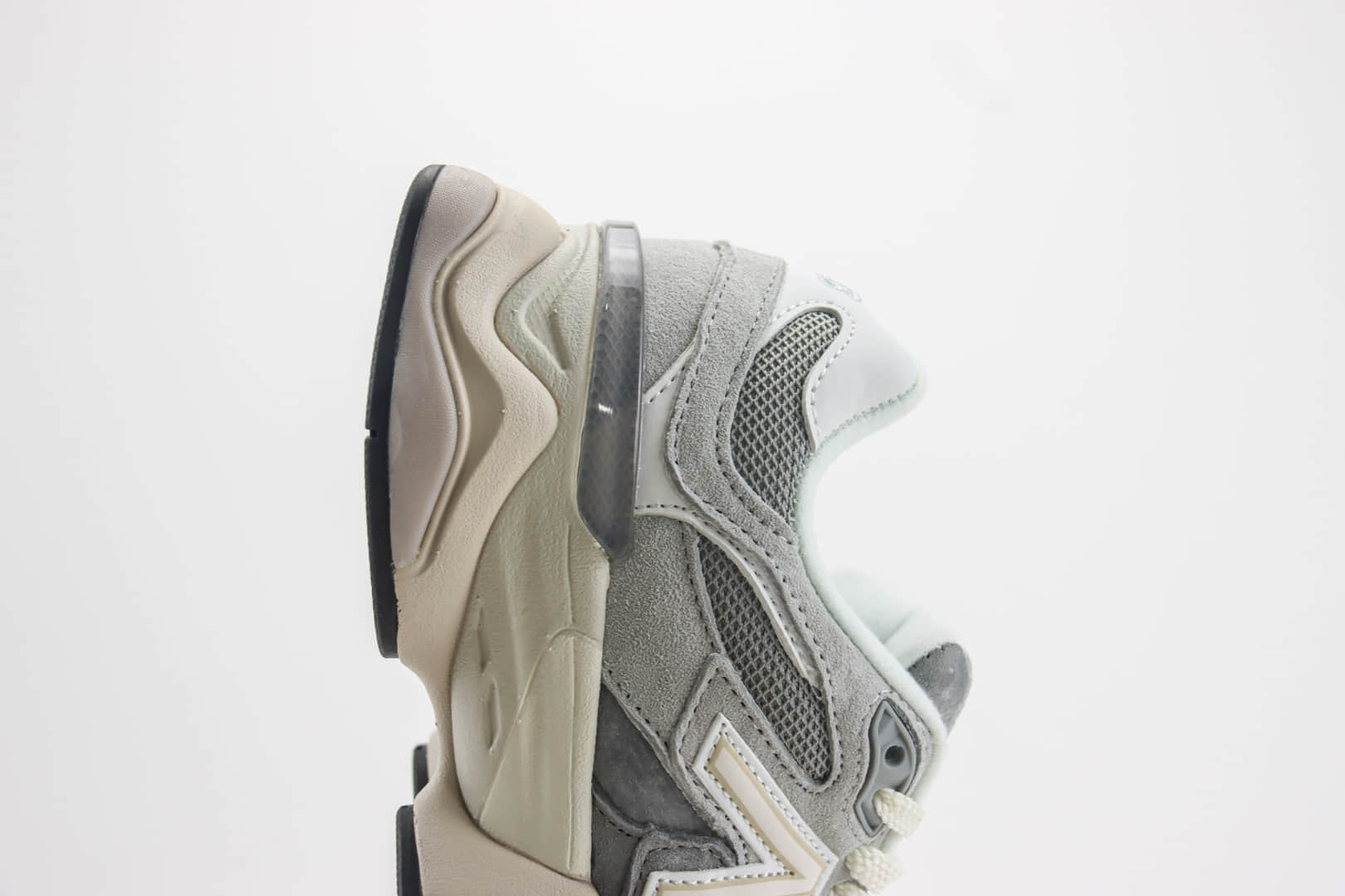 新百伦New Balance NB9060纯原版本复古慢跑鞋 莆田新百伦工厂 货号:U9060EEE