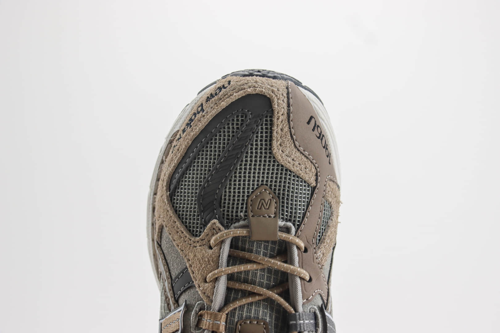 新百伦New Balance NB1906纯原版本NB系列复古慢跑鞋 复刻新百伦慢跑鞋 货号:M1906NIH