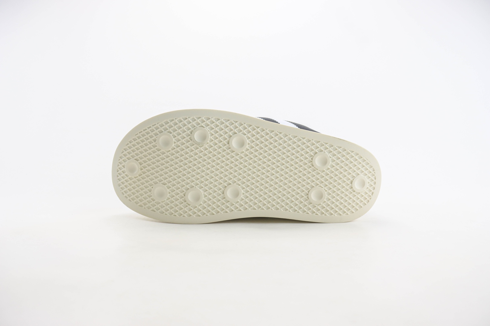 阿迪达斯adidas Originals Tenis Samba Home纯原版本黑白金标面包鞋 莆田阿迪达斯货源 货号:IE1434