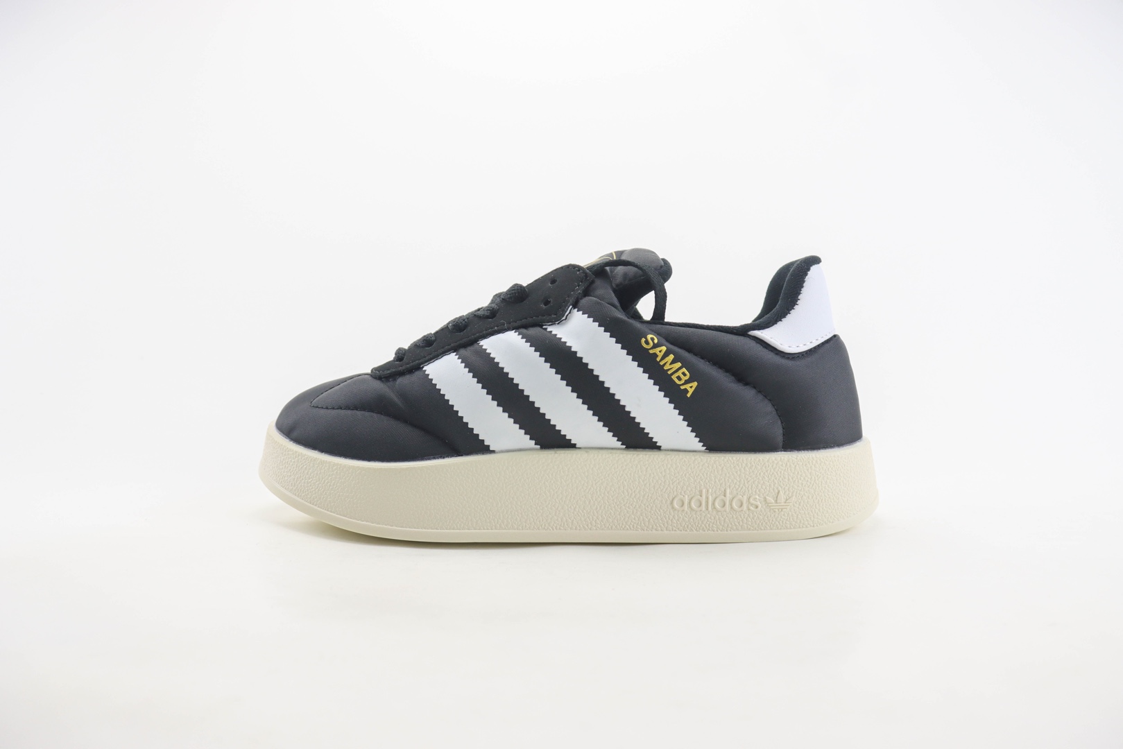 阿迪达斯adidas Originals Tenis Samba Home纯原版本黑白金标面包鞋 莆田阿迪达斯货源 货号:IE1434