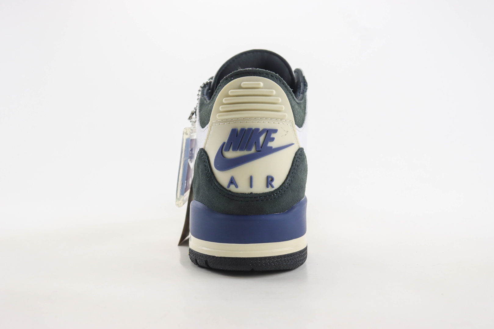 乔丹Air Jordan 3 Retro OG SP “Diffused Blue”纯原版本乔3AJ3白蓝水泥实战篮球鞋 莆田AJ货源 货号:HV8571-100