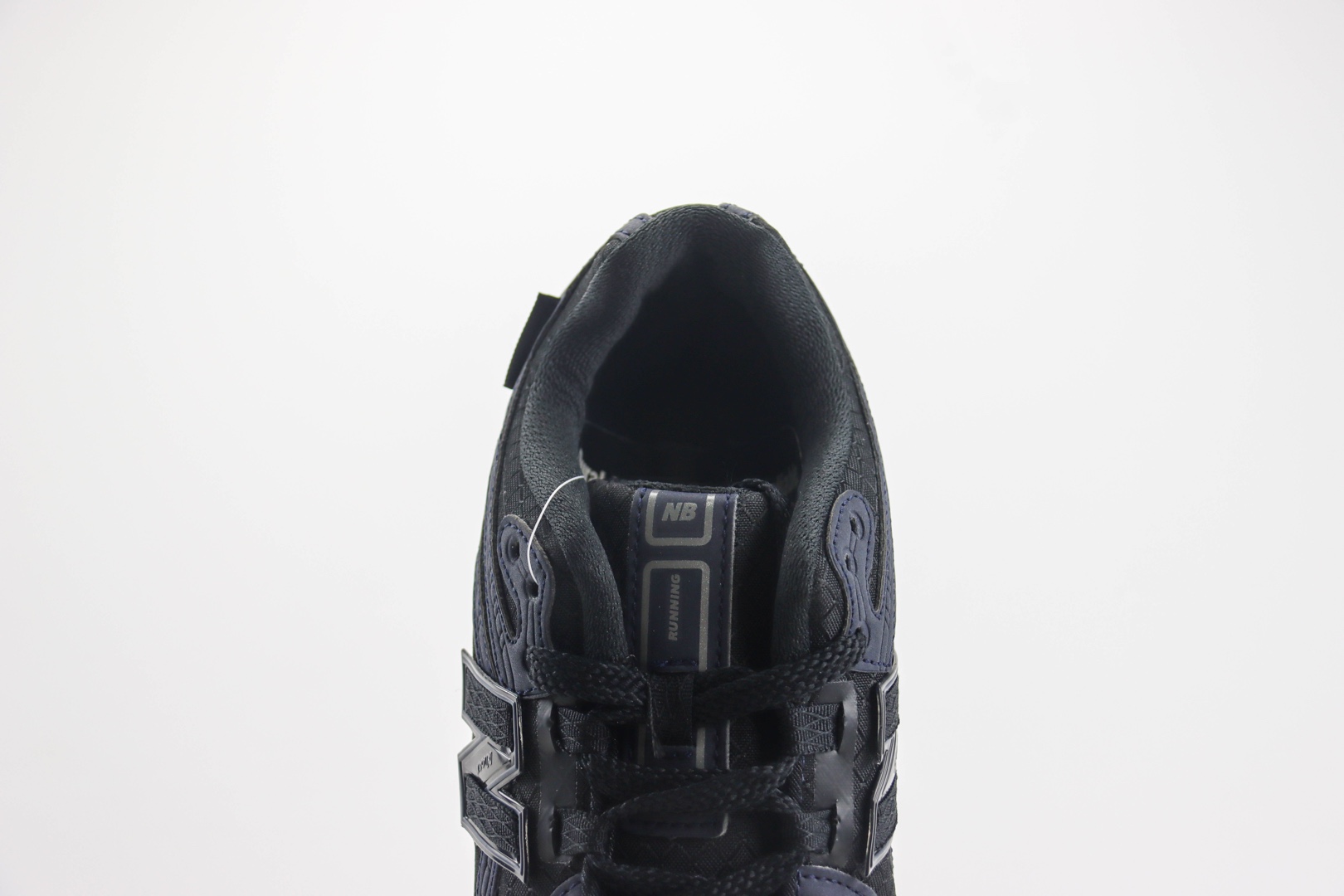 新百伦New Balance 1906纯原版本NB1906藏青色复古老爹鞋 莆田新百伦货源 货号：M1906RWE